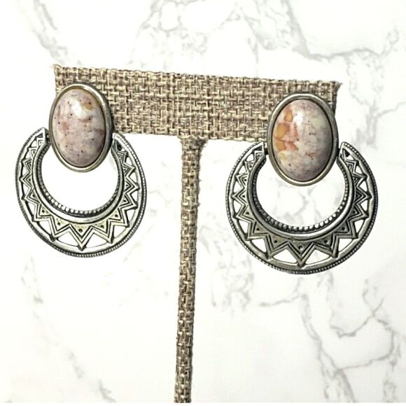 SOUTHWESTERN STYLE Lightweight Door Knocker Pierced Earrings - Picture 1 of 4